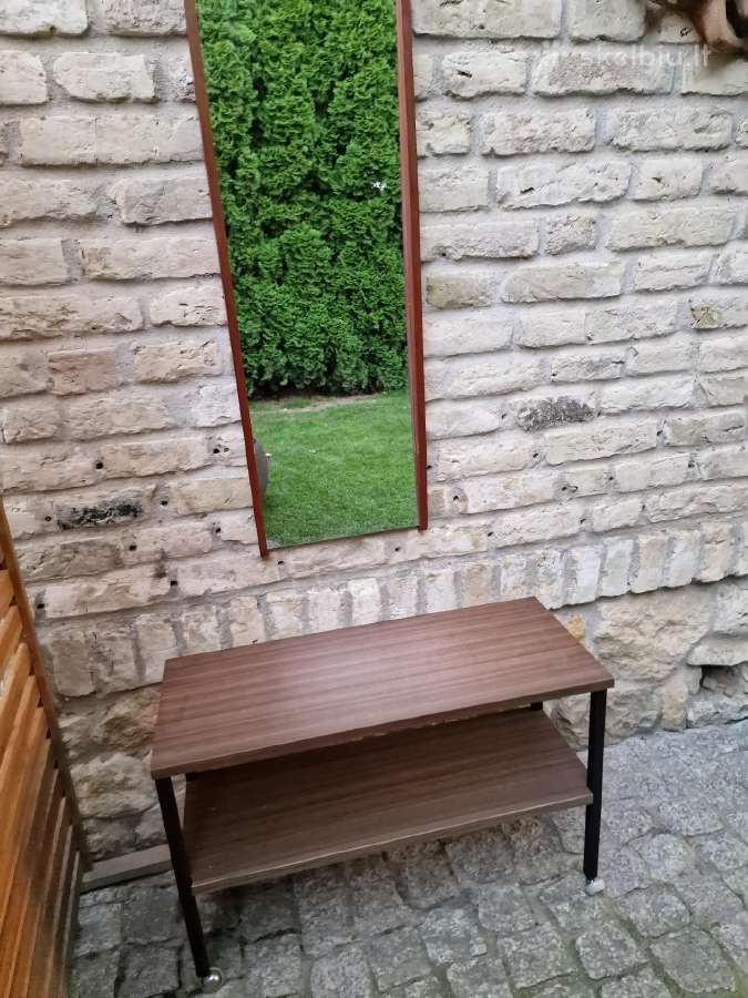 Vintažiniai mid century konsoliniai staliukai - nuotraukos Nr. 18
