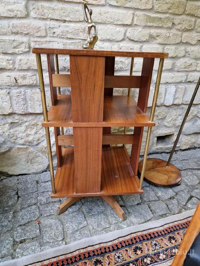 Vintažinė Art Deco riešutmedžio etažerė/karuselė
