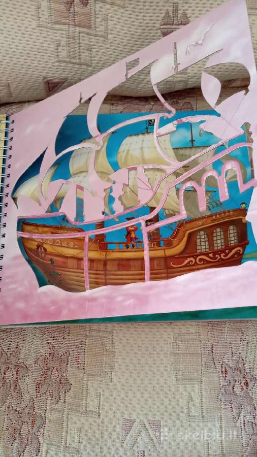 Piratai , Apvedžiok ir nuspalvink - nuotraukos Nr. 3