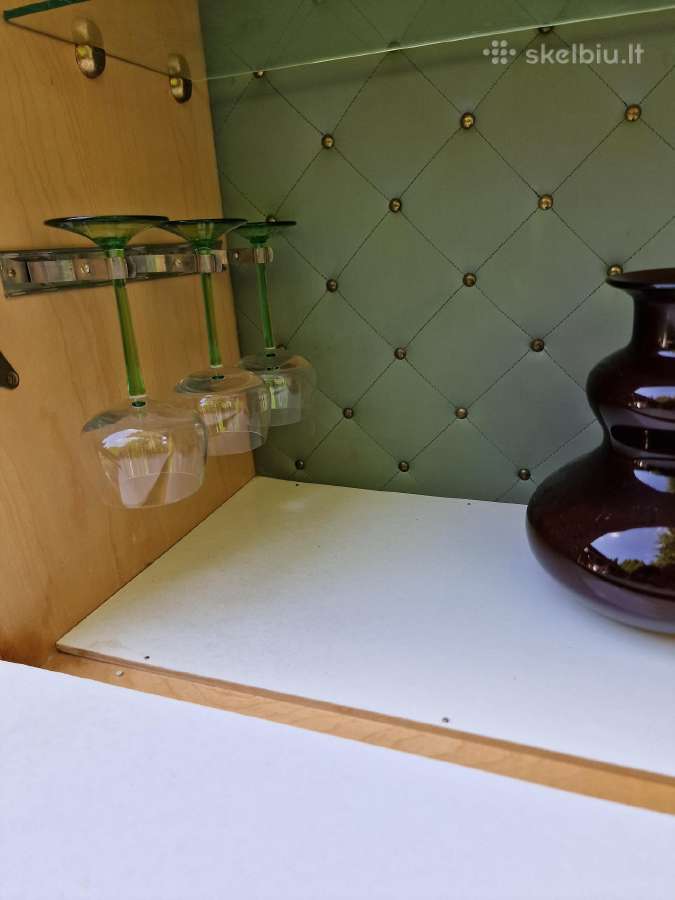 Vintažinis mid century riešutmedžio baro staliukas - nuotraukos Nr. 19