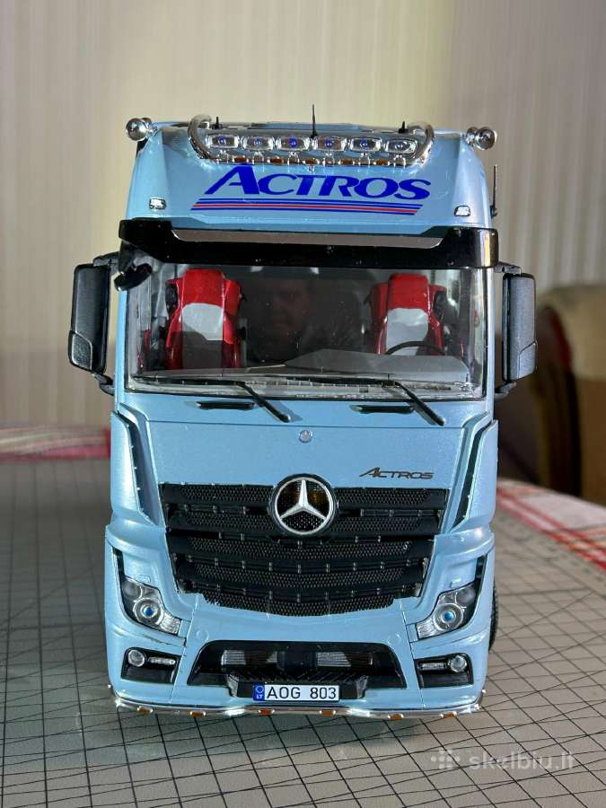 Parduodu vilkiko Mercedes Benz Actros Mp4 modelį. - nuotraukos Nr. 3