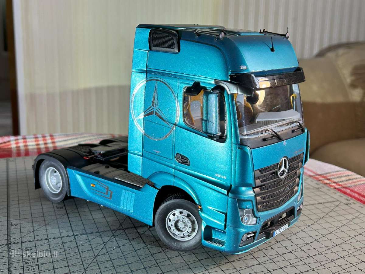 Parduodu vilkiko Mercedes Benz Actros Mp4 modelį. - nuotraukos Nr. 5