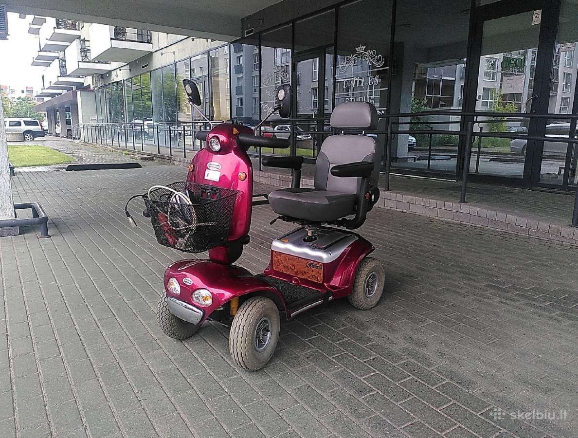 Elektrinis skuteris keturratis Shoprider