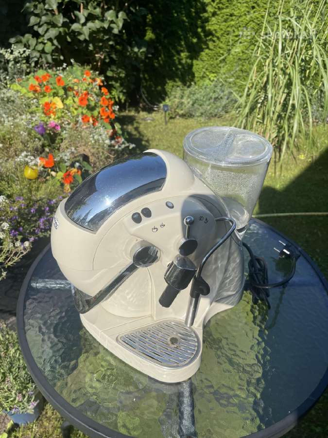 Kapsulinis kavos aparatas Caffitaly
