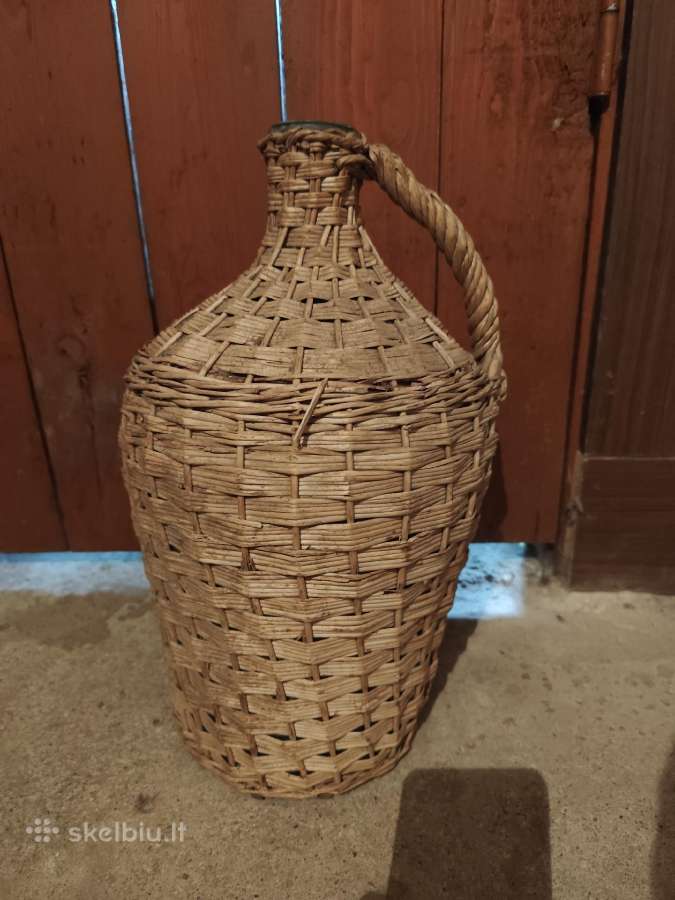 Buteliai vynui , buteliukai .asoteliai . Pintine. - nuotraukos Nr. 5