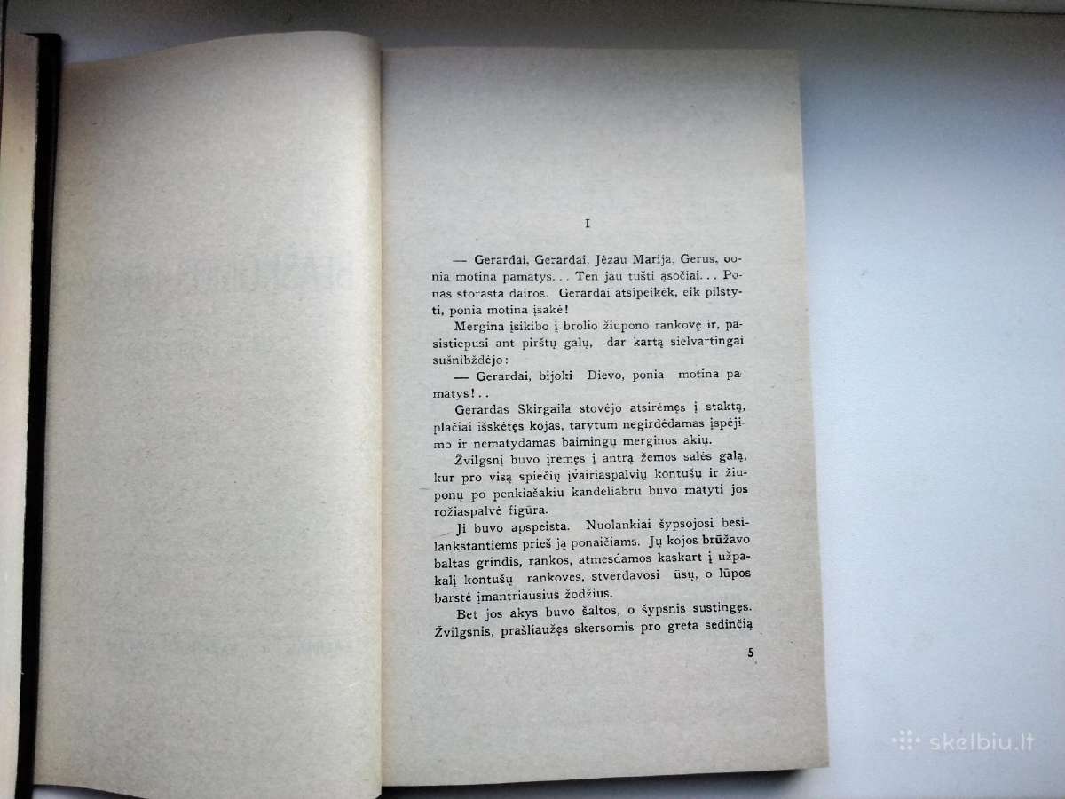 F. Neveravičius. Blaškomos liepsnos - nuotraukos Nr. 5