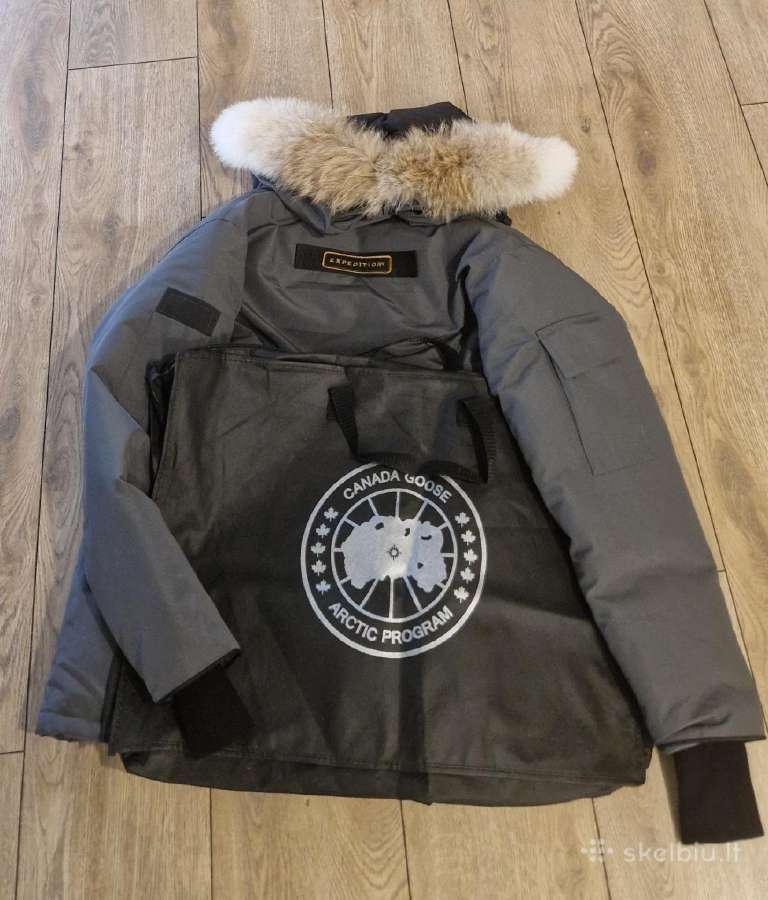 Nauja vyriška žiemine striuke Canada Goose dydis
