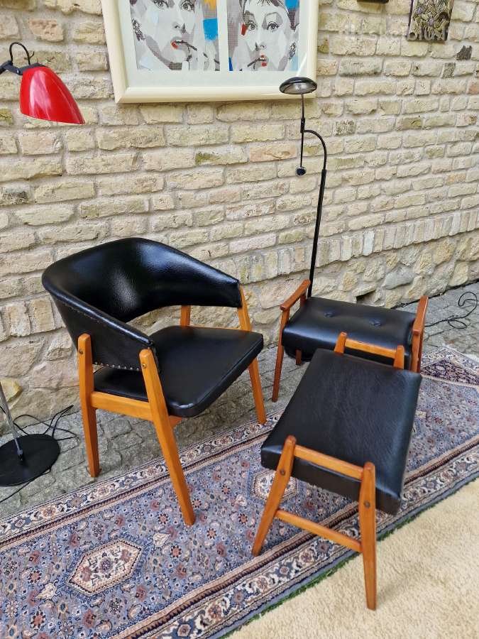 Vintažinis mid century odinis krėslas ir pufai - nuotraukos Nr. 7