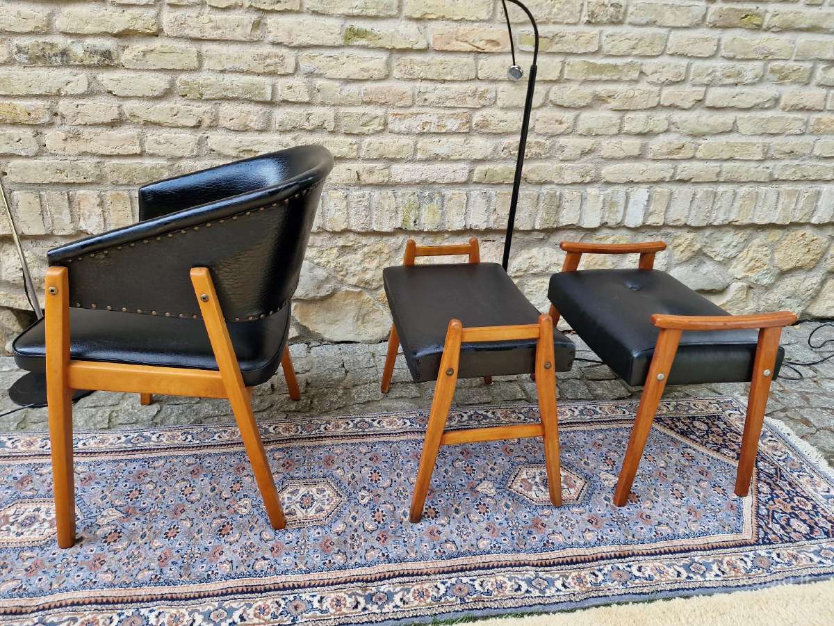 Vintažinis mid century odinis krėslas ir pufai - nuotraukos Nr. 14