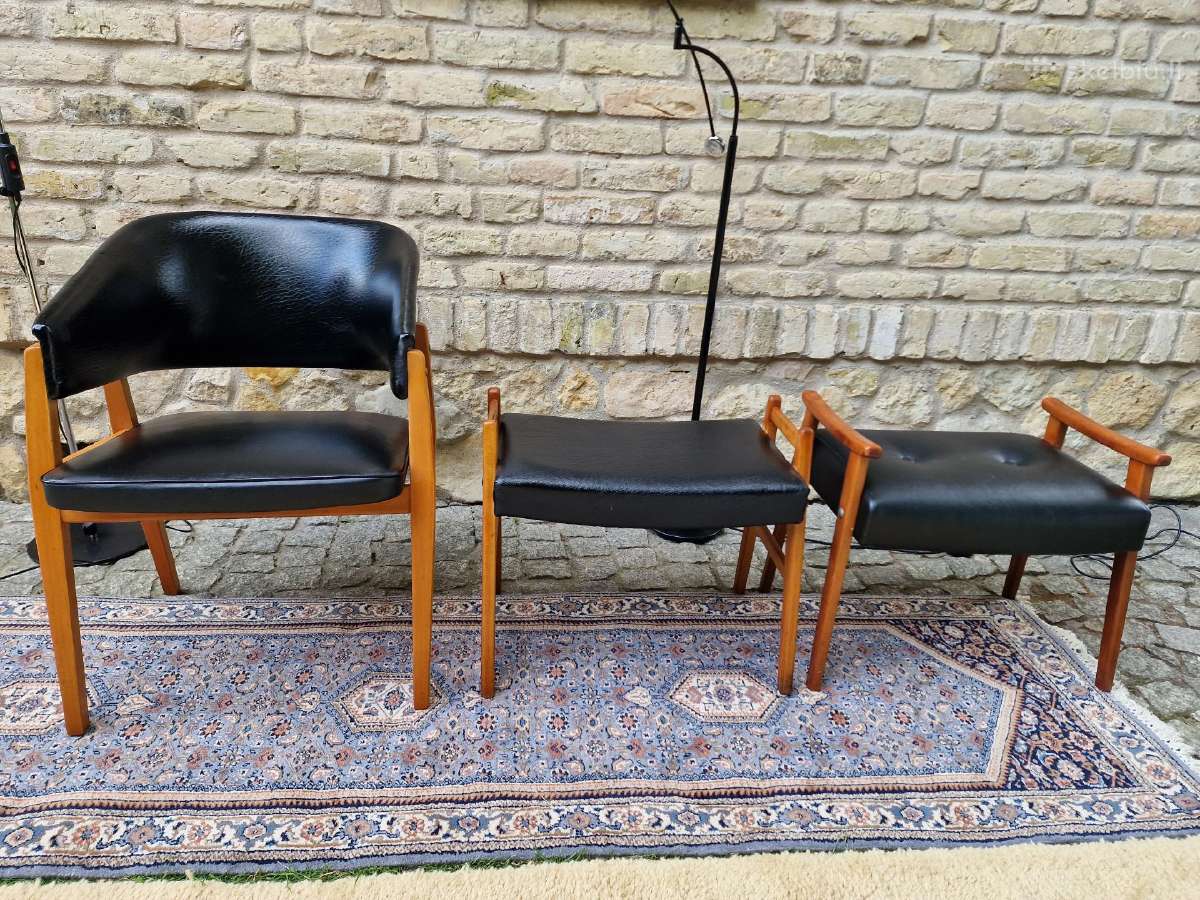 Vintažinis mid century odinis krėslas ir pufai - nuotraukos Nr. 23