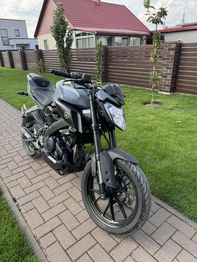 Yamaha Mt125