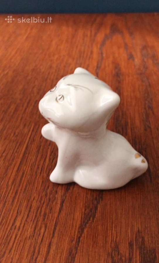 Porcelianinė kačiuko statulėlė, 5,5cm aukštis