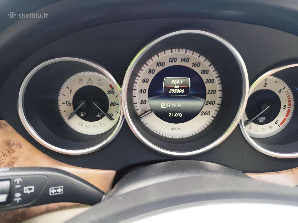 Mercedes benz x218 - nuotraukos Nr. 17