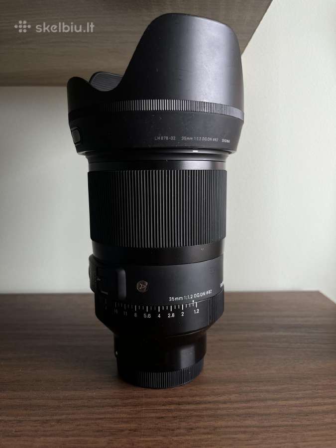 Sigma 35 mm f/1.2 Sony E-mount