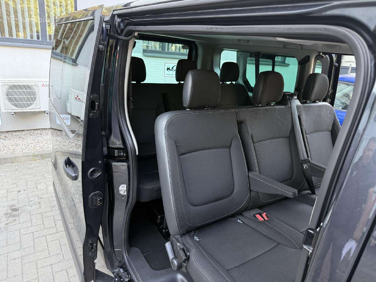 Keleivinis mikroautobusas Renault trafic automatas - nuotraukos Nr. 24