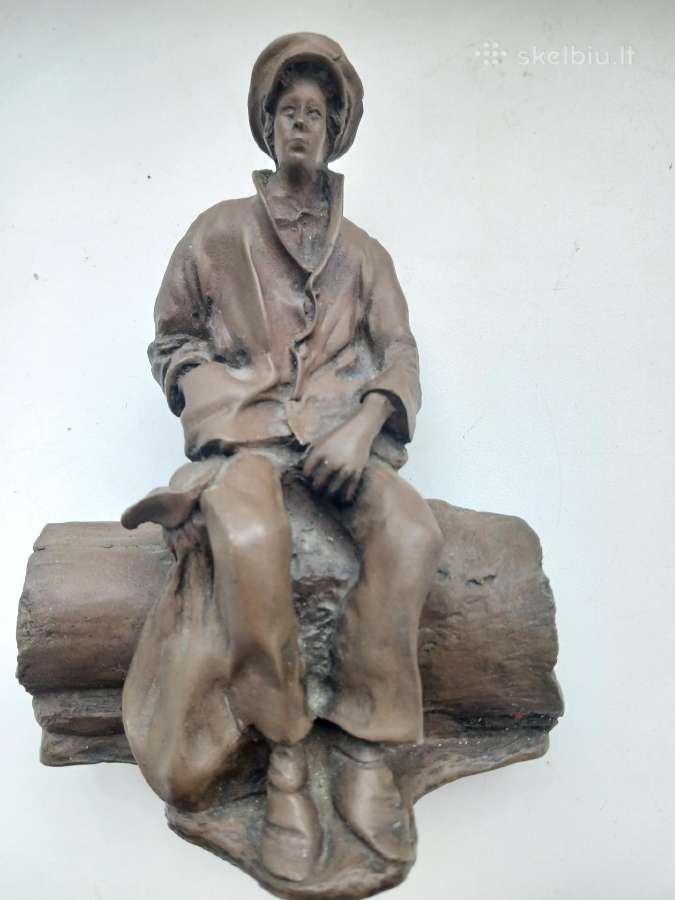 Vintažinė statula.