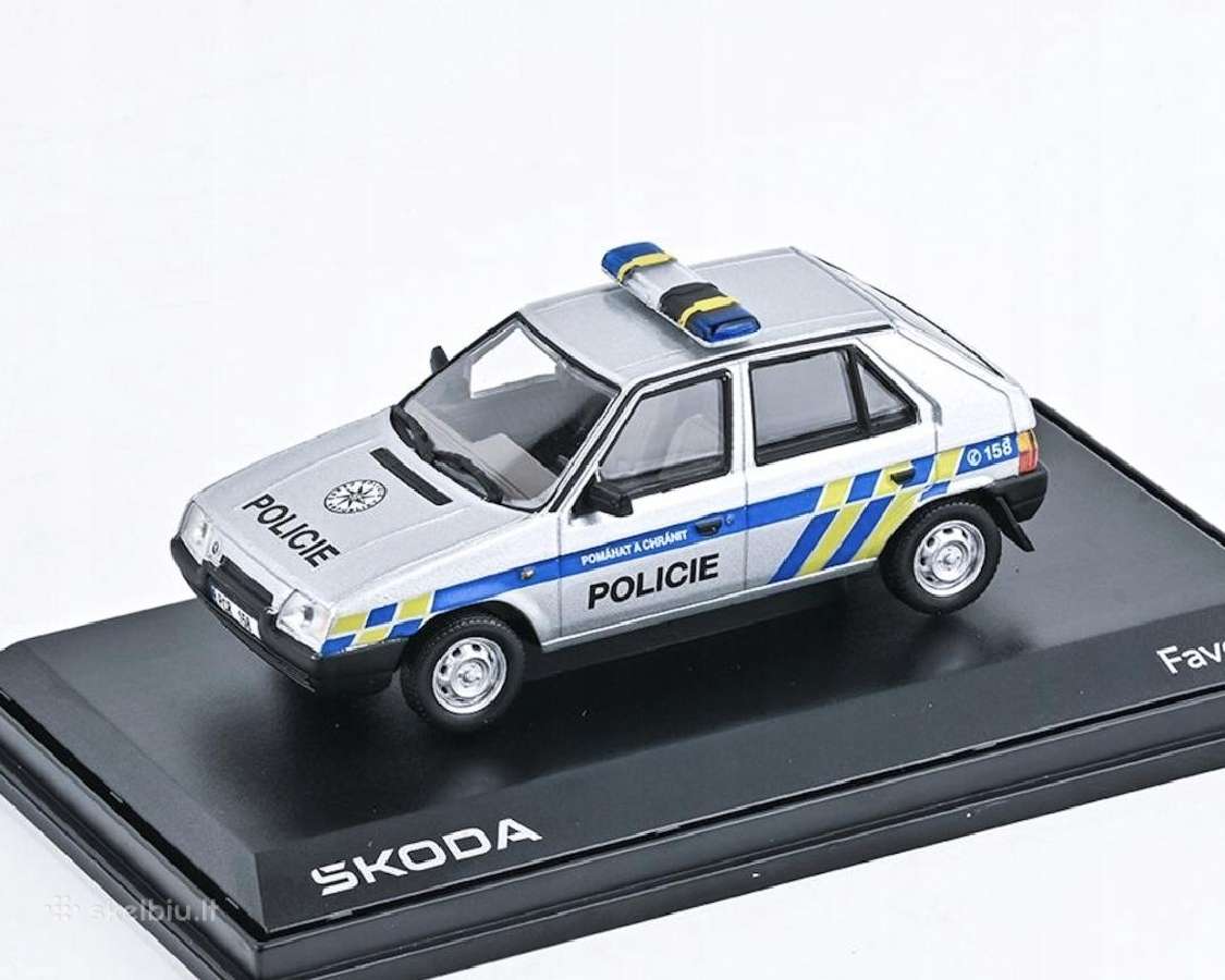 Skoda Favorit Policija