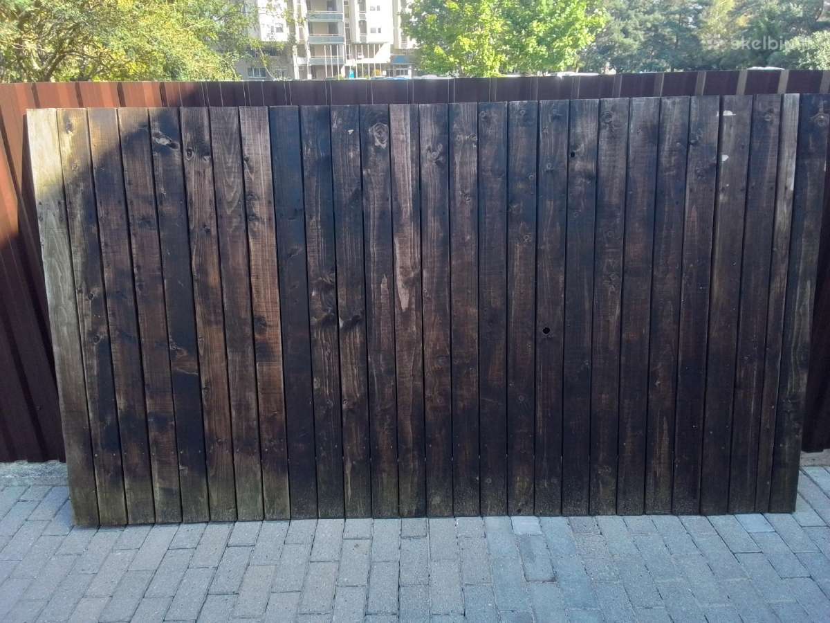 Kalvio darbo metalinė tvora ir sustomemos grotos - nuotraukos Nr. 3
