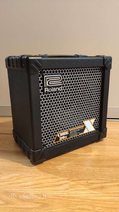Gitaros stiprintuvas Roland Cube 20x
