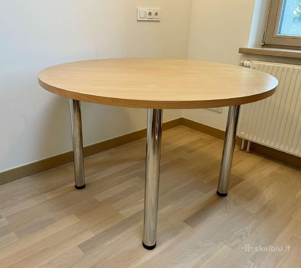 Valgomasis stalas 115.5x74 cm