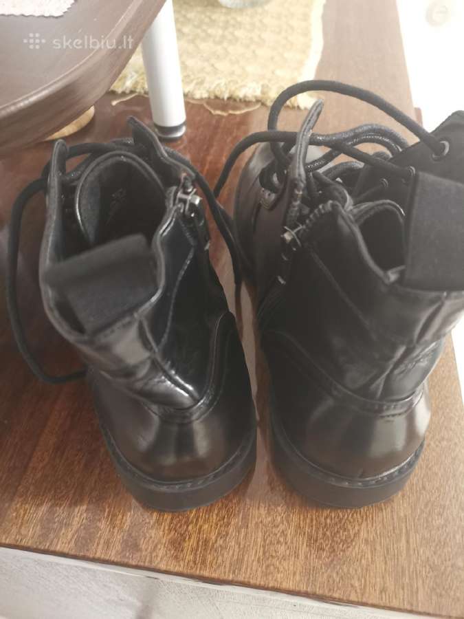 Vyriski aulinukai 41 dydzio Hm nauji
