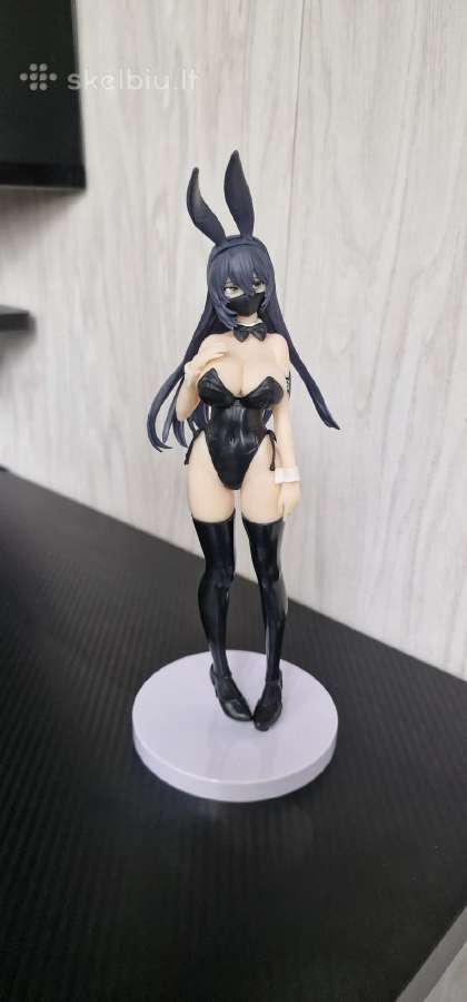 Playboy Bunny girl