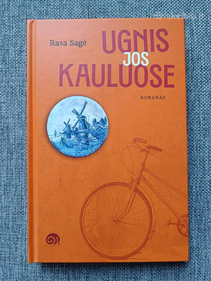 Ugnis Jos Kauluose R. Sagė