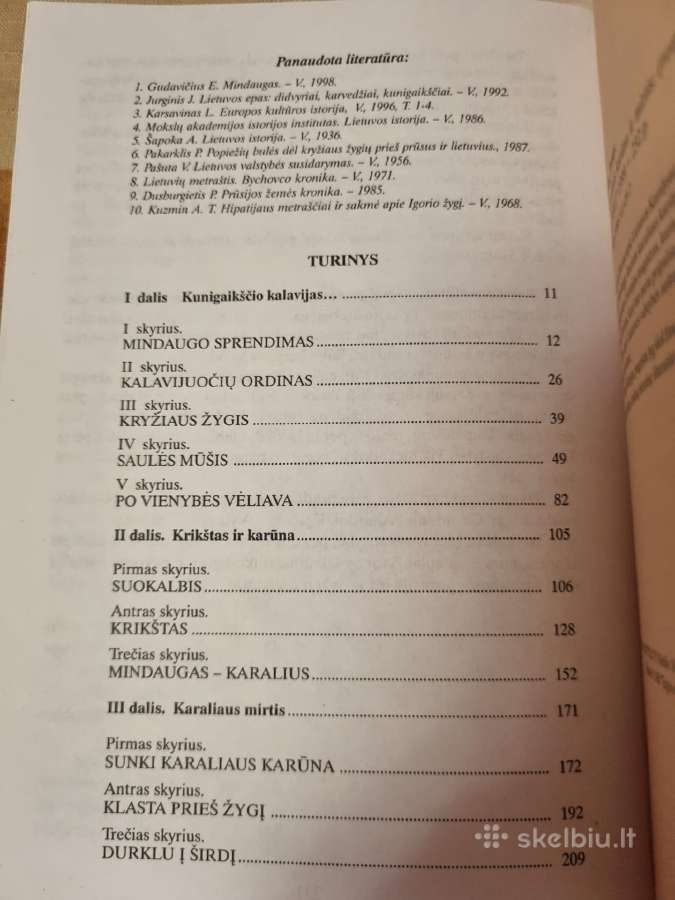 Karaliaus karūna ir mirtis - nuotraukos Nr. 3