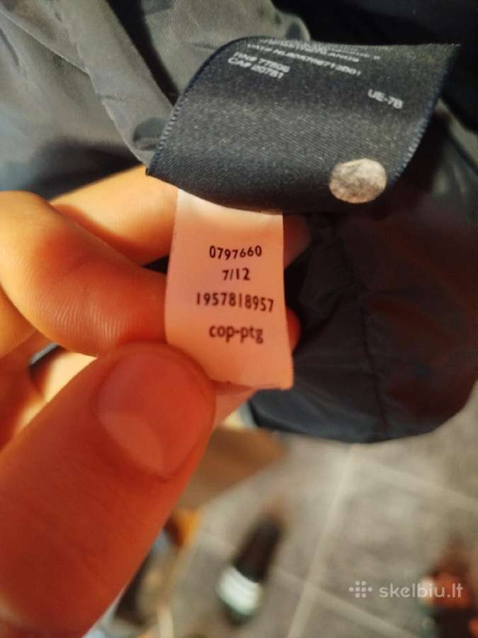 Tommy Hilfiger pūkinė originali - nuotraukos Nr. 3