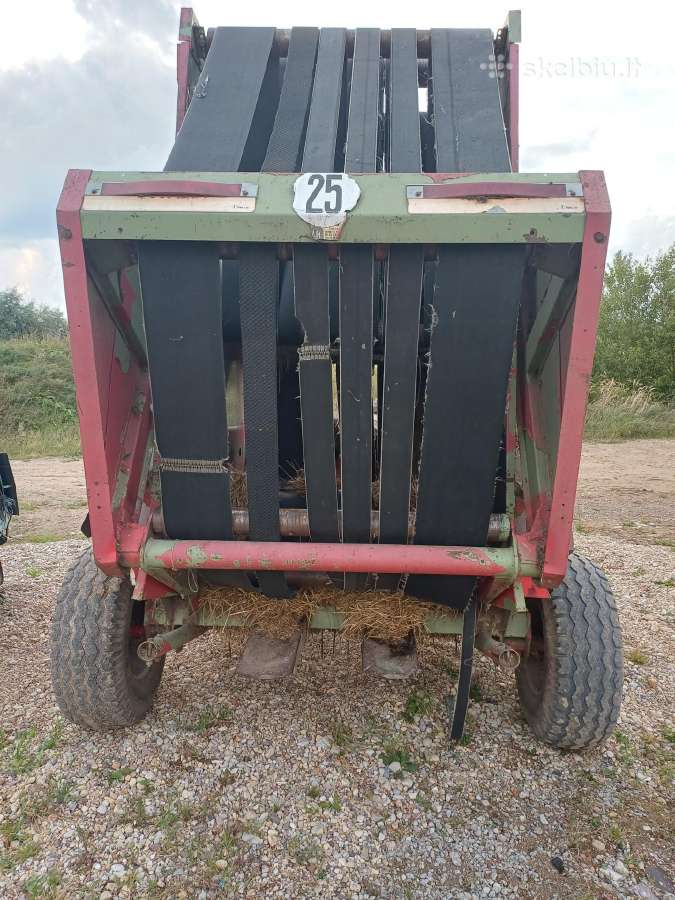 Parduodu presa vicon rp-1200 ,Hesston 5640