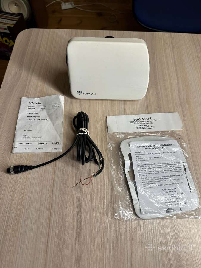GPS ploteris Navman Tracker 900 - nuotraukos Nr. 9