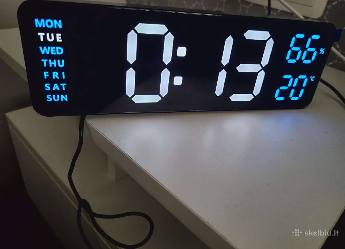 LED laikrodis su temperatūros ir drėgmėsjutikliu