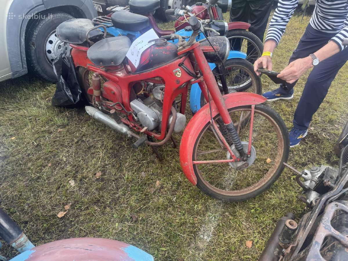 Perku ivairius senus motocijlus - nuotraukos Nr. 5