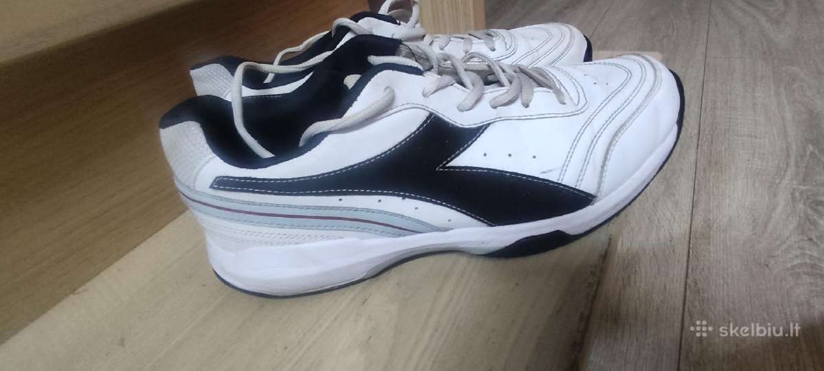Odiniai sportiniai bateliai Diadora dydis