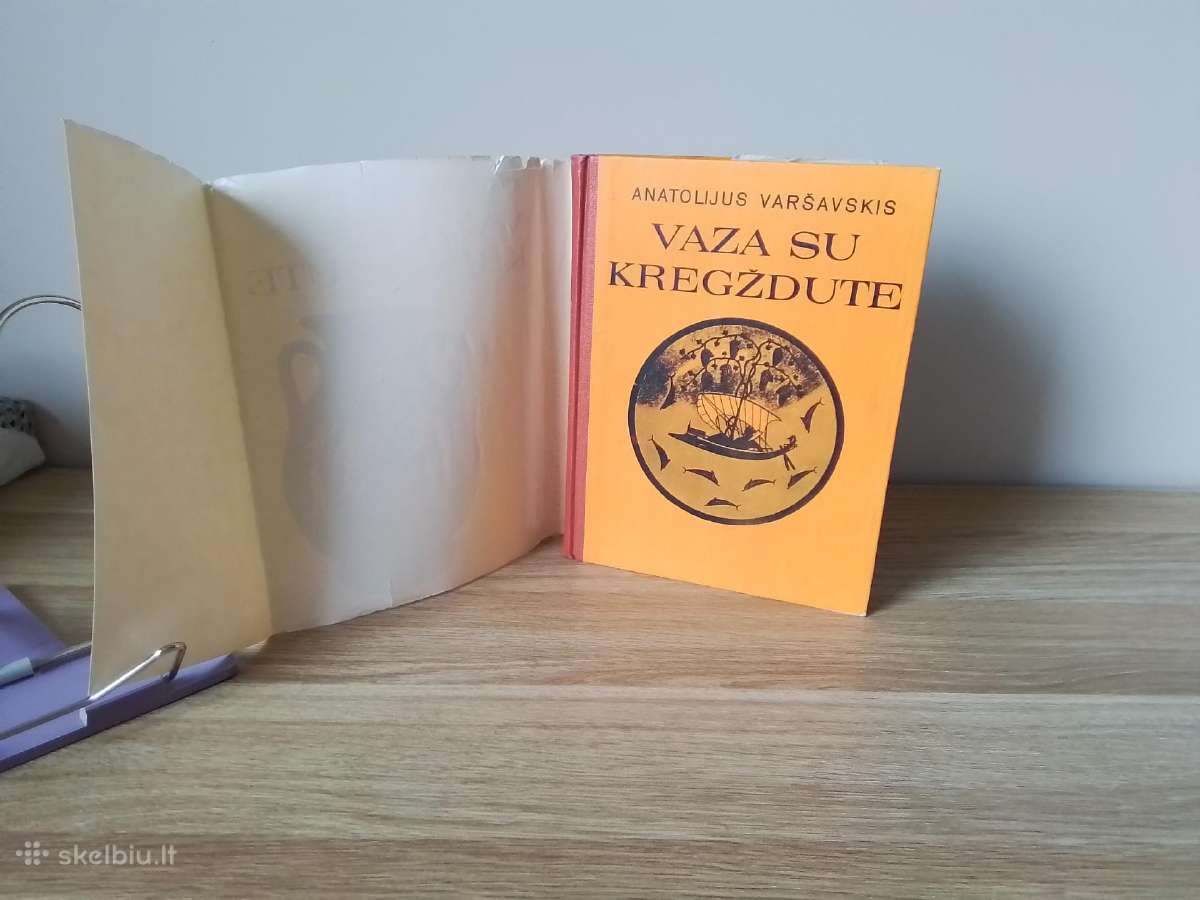 Vaza su kregždute - nuotraukos Nr. 2