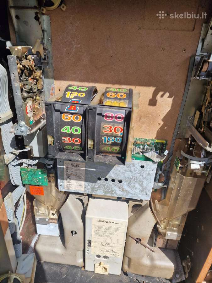 Lošimo automatas Bally Wulff „Galaxy" - nuotraukos Nr. 3