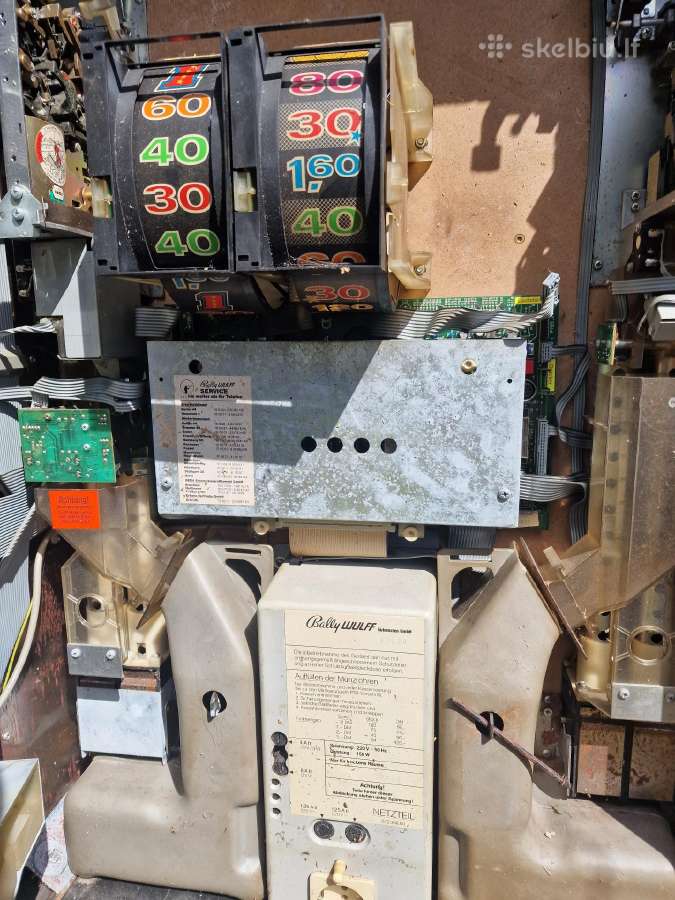 Lošimo automatas Bally Wulff „Galaxy" - nuotraukos Nr. 5
