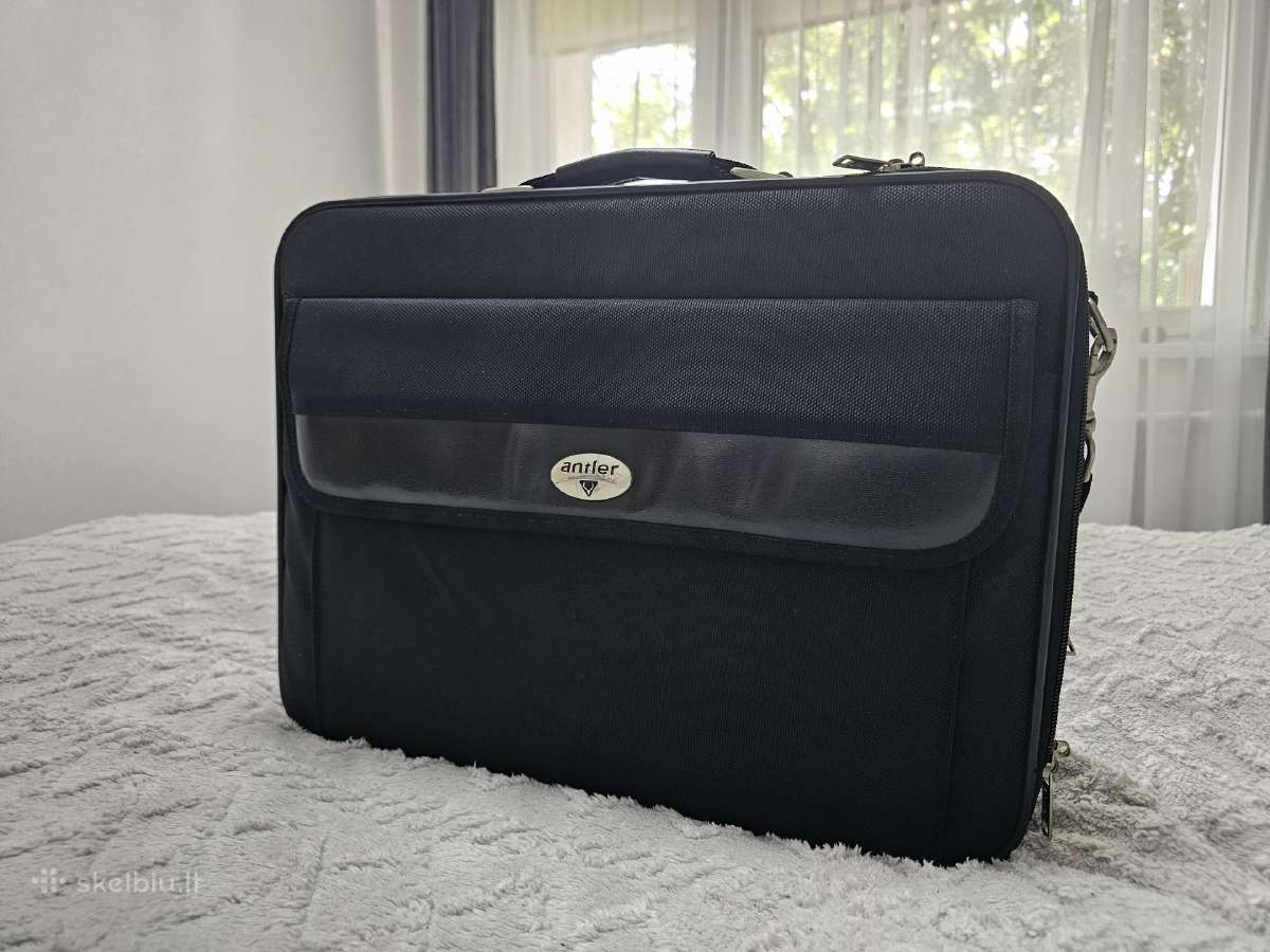 Antler Laptop Travel Bag 17col.