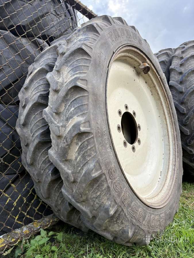 R48 R36 Siaurieji traktoriaus purškimo ratai - nuotraukos Nr. 12