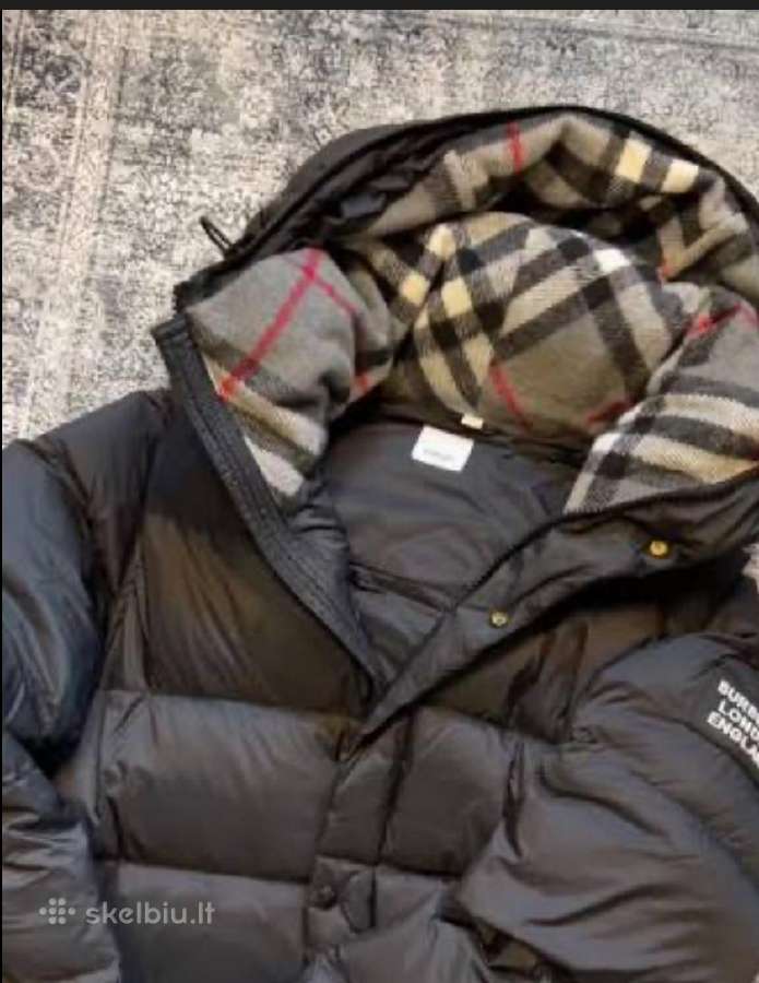 Burberry striuke