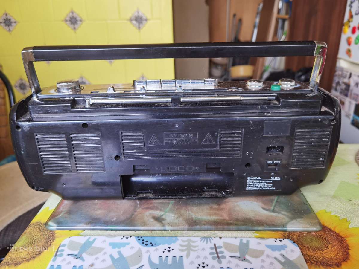 Tris magnetolos po 10eur.vienetas. - nuotraukos Nr. 3