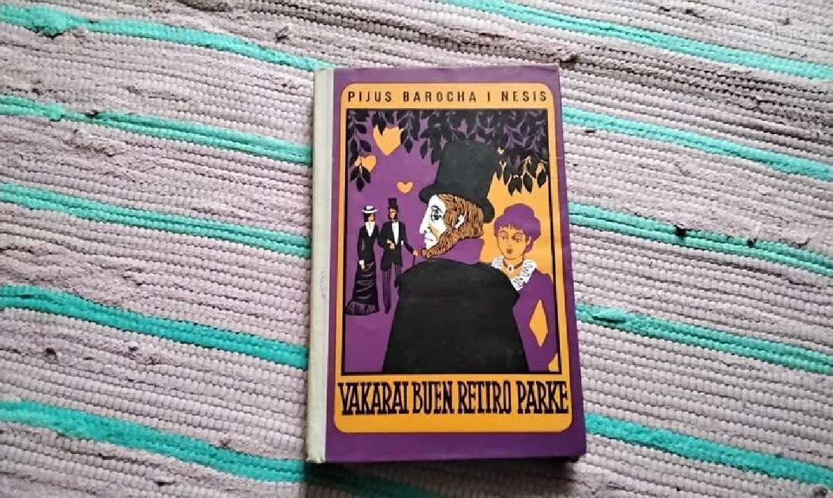 Vakarai Buen Retiro parke Pijus Barocha i Nesis