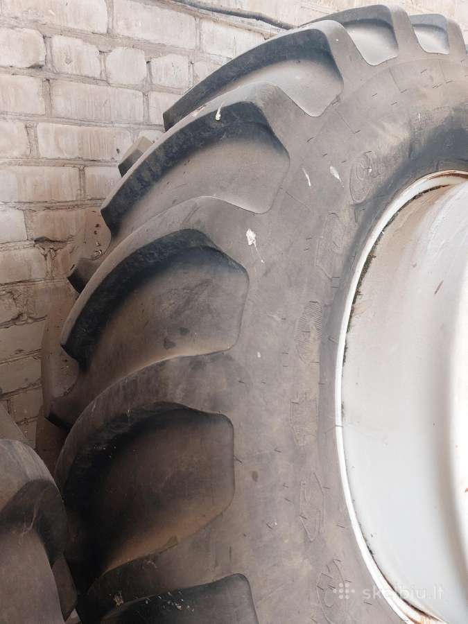 Dubliai 650/65 R42 - nuotraukos Nr. 4