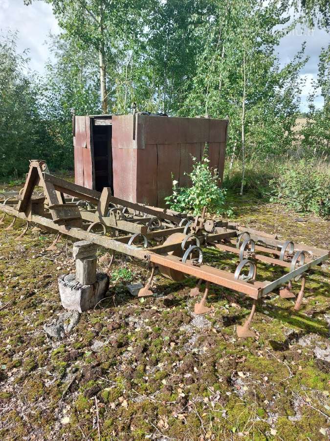 Kultivatoriai, akečios, lekstinis skutikas, plugas - nuotraukos Nr. 13