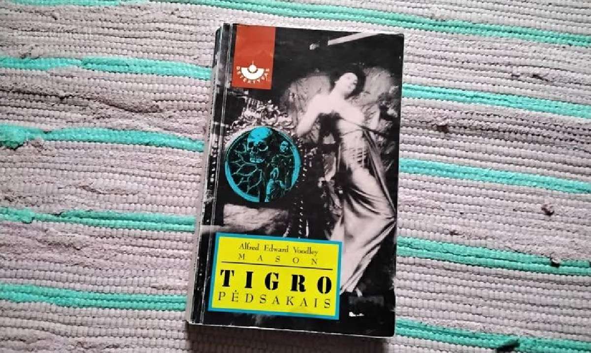 Tigro pėdsakais A. E. W. Mason