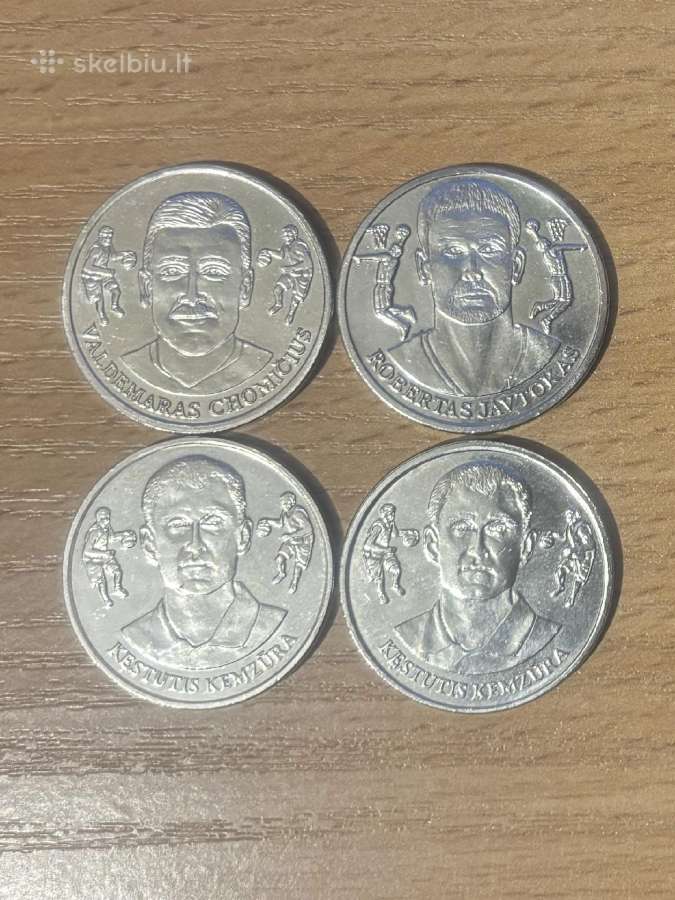 Iki krepšinio medaliai