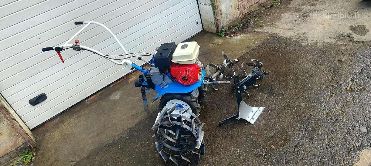 Parduodu Motobloką Neva