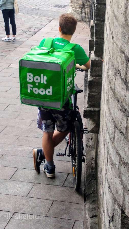 Bolt food premija 40eur naujiems kurjeriams