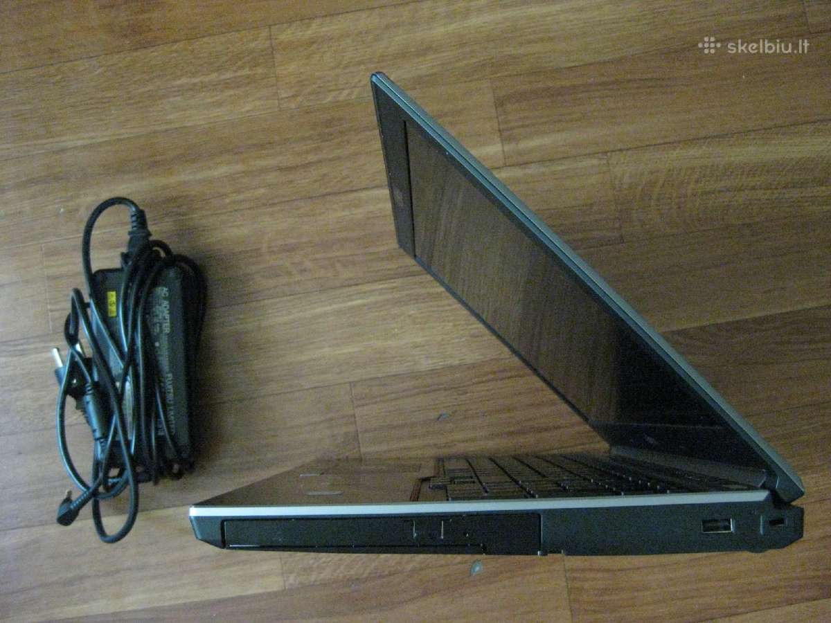 Fujitsu celsius H770 Mobileworkstation - nuotraukos Nr. 4