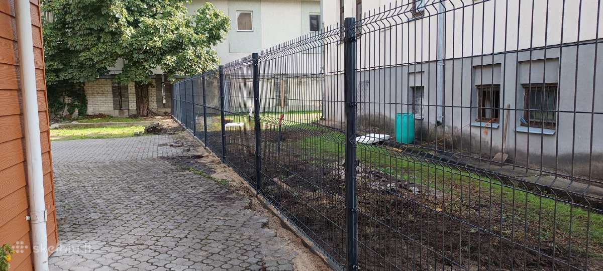 Segmentiniu tvoru statymas ir montavimas